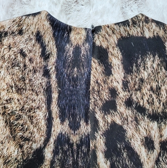 Yigal Azrouël Clouded Leopard Printed Scuba Sheath Fitted Dress NWT Size 6 - Picture 11 of 13